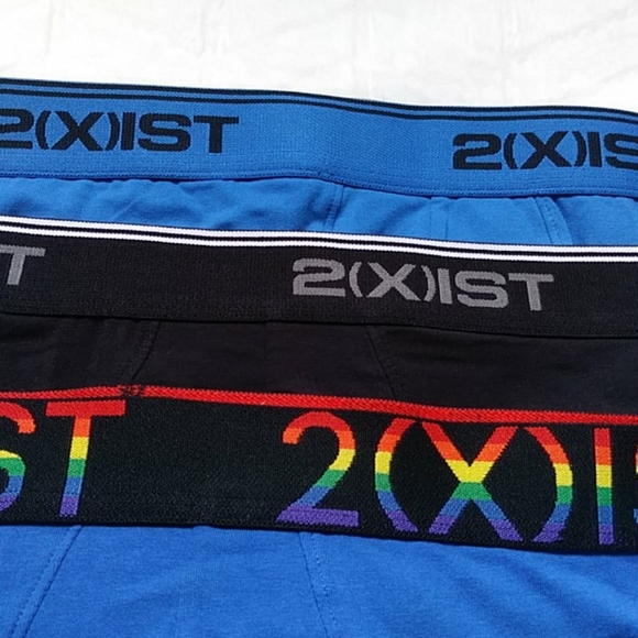 3 pairs 2(x)ist Men's Briefs. . - Picture 2 of 6